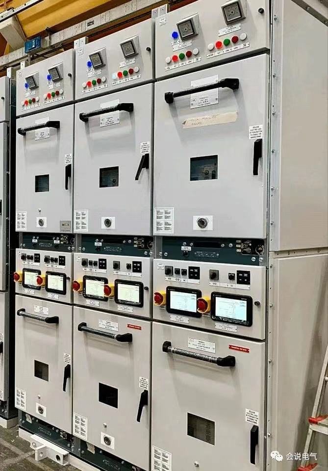 MVnex550、 BlokSet、KYN550中置柜、KYN450小型柜、KYN375手车柜、VGK400纵旋移开空气绝缘柜、Vni常压密封绝缘柜1.jpg